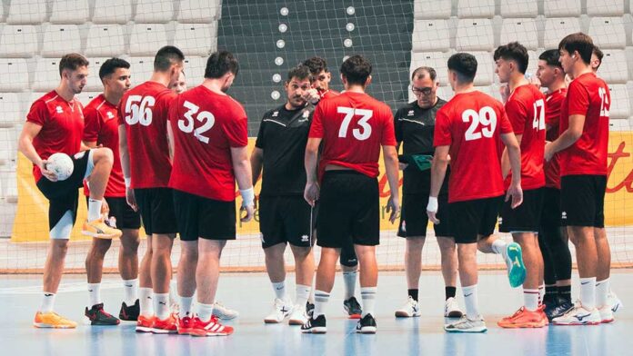 Comença el repte de l’ascens a l'Asobal per al tècnic tortosí Toni Malla