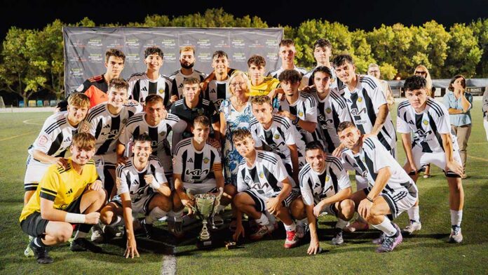L'Amposta s'emparella amb la Cava, en la quarta edició del Memorial Mestre Torres
